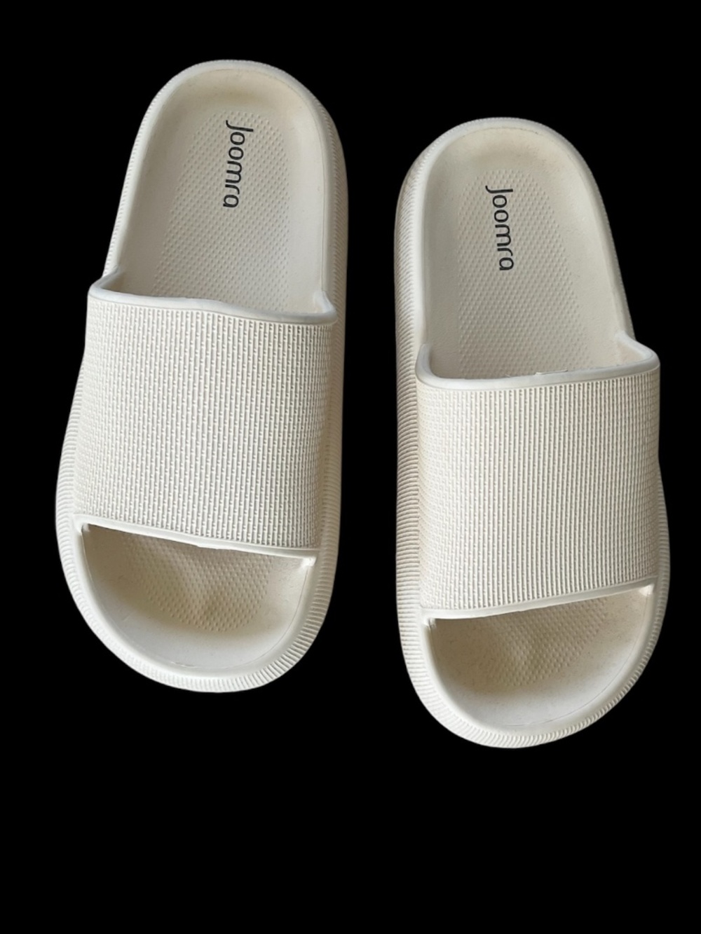 NWOT Joomra pillow slide in size 40-41 (size 9.5 US).